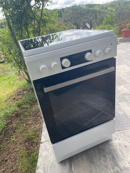 Sporák Whirlpool - 1