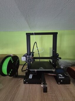 3D tiskárna creality ender 3 v základu