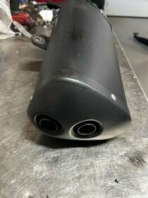Tlumič výfuku Yamaha FZ8