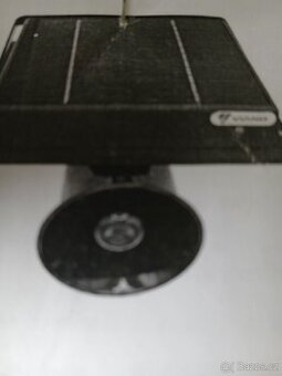 Solární odpuzovač ptáků špačků vrabců