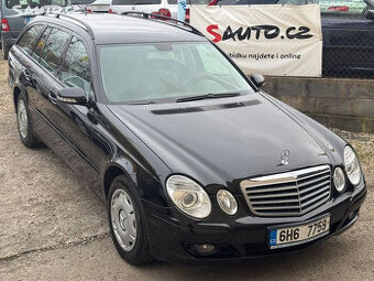 Mercedes-Benz Třídy E, MANUÁL,SKVĚLÝ STAV,XENONY