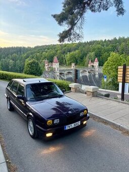 BMW E30 316i touring