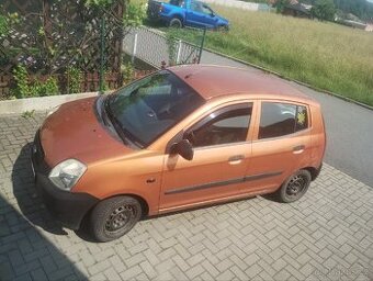Kia picanto 1.1. benzin