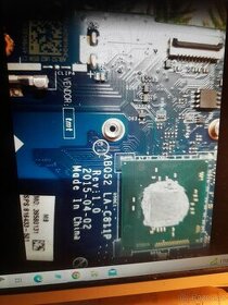 Zakladni deska k notebooku - 1
