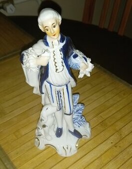 Porcelánová soška