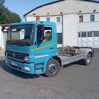 Mercedes Benz Atego 1526 - hákový kontejner CTS