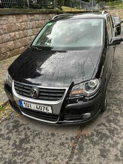 Ve Touran cross 2.0tdi 103kw 2007 rok