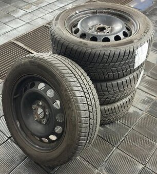 205/55 r16 94v Barum Zimní Octavia 4