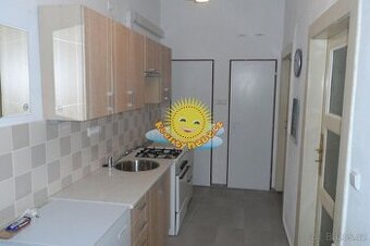 Pronájem bytu 2+1, 49m2 Vrchlického Praha 5 Košíře