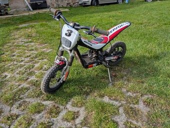REZERV: OSET 12.5 Racing Repsol – dětská elektrická motorka