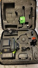 Samonivelační křížový laser 4x 360°, 16linií + 2ks baterií