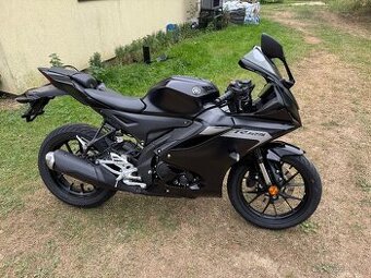 Yamaha yzf r125