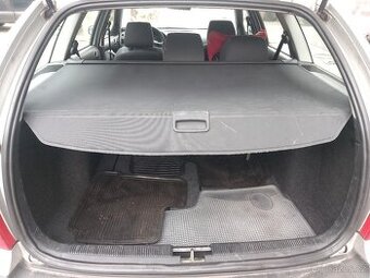 Škoda Octavia combi 1.9tdi Roleta kufru 20ks