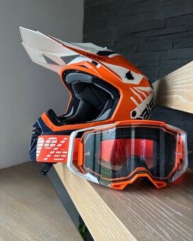 Helma Acerbis, brýle