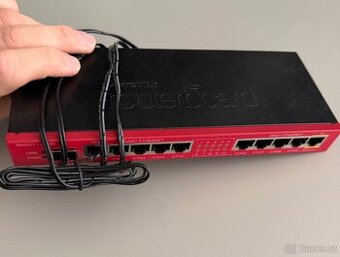 MikroTik routerboard RB2011LS-IN