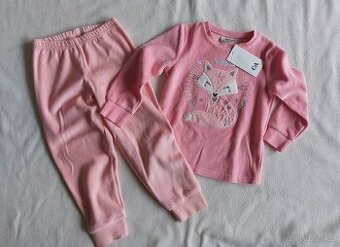 Nové semišové pyžamo C&A vel. 110