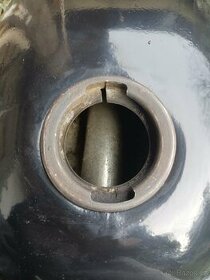 Prodám Nádrž na čz 125 b nebo té