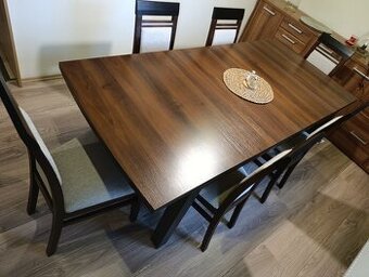 Jídelní stůl + židle 6 ks, masiv