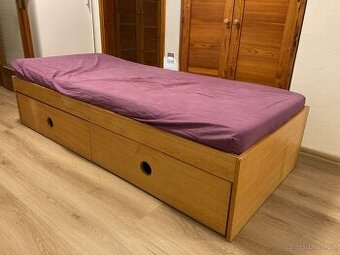 Postel s matrací 195x85 a úložným prostorem