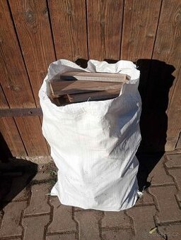 kamna, kotel , dřevo , napytlované dřevo, palivové dřevo