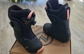 Snowboard boty