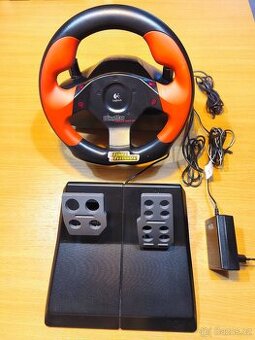 Herní volant s pedály Logitech WingMan jako nový - 1