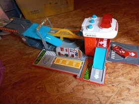 Hasičské autíčko rozkládací na stanici