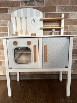 Dětská kuchyňka JaBaDaBaDo