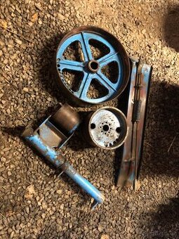 Pohon mlátičky E512