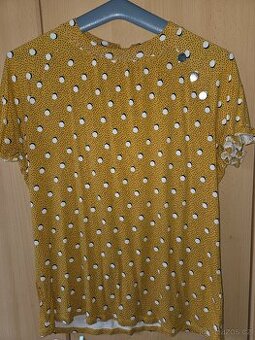 Pěkné dámské triko vel.42