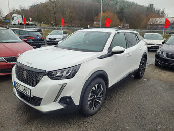 PEUGEOT 2008 1,2PURETECH 74 KW 29700 KMALLURE+