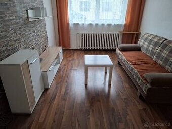 pronajmu 2+1 v Ořechově u Brna - 1