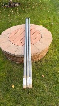 Plotové sloupky zinkované