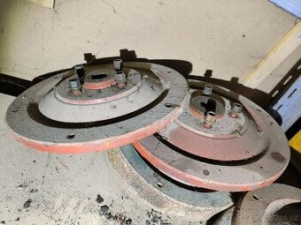 Brzdové bubny kol PF 62