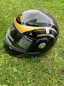 Helma na motorku výklopná čelist vel.S