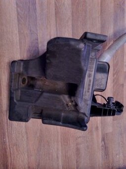 Nádobka ostřikovačů fabia 2