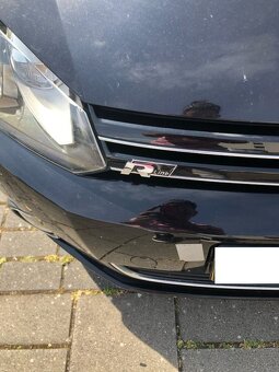 Nápisy R-LINE pre VW