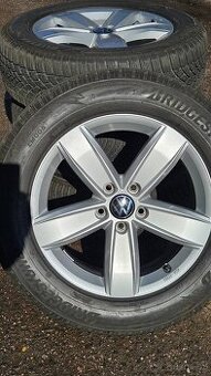 Originál VW Tiguan R17 – téměř nové pneu 98 % Top