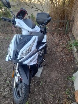 Prodam skutr maxon ardour 125