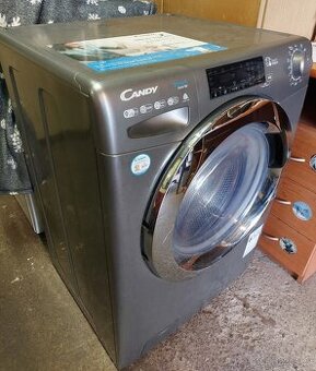 Starší funkční Pračka se Sušičkou na 9/6kg prádla