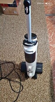 Vysavač Grundig 1800w na suché a mokré vysávání