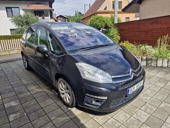 Citroën C4 Picasso (3x ISOFIX vzadu)