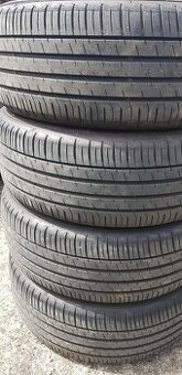 Letní pneu 215/55/R18