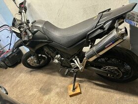 Yamaha xt660x motard