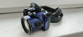Nikon Coolpix L810 v pěkném stavu a v krásné modré barvě
