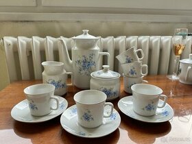 Porcelánová čajová souprava