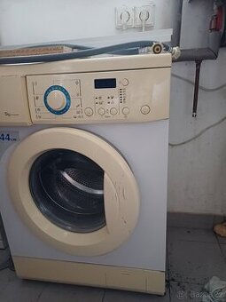 Prodám  automatickou prčku