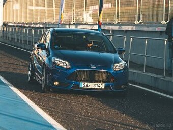 Ford Focus III ST hatchback 2012/2013, najeto 121 tis. km