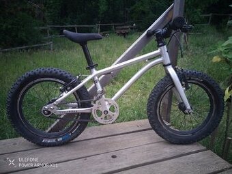 Dětské kolo Early Rider Seeker 16