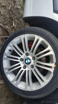 Bmw e39. 520i